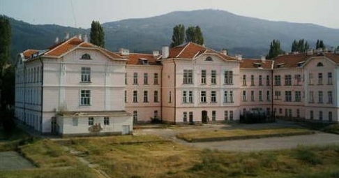 Закриват кюстендилската гимназия 
