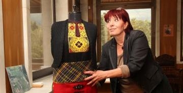  Националният исторически музей НИМ издирва неизвестна дарителка на уникална носия