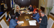 Кметът Николов подписа споразумение за увеличение на заплатите на бургаските учители