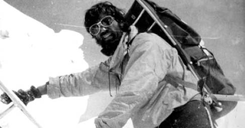 Христо Проданов е български алпинист и планинар първият българин стъпил