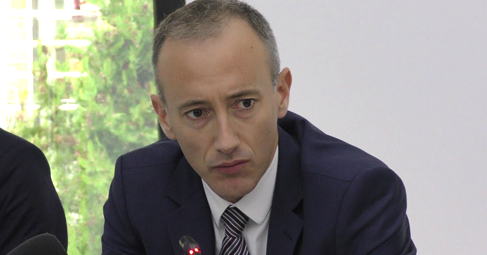 Министър Вълчев се обяви против сегрегацията на училищата