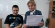 Ученик от Добрич получи поздрав и подаръци от унгарския посланик