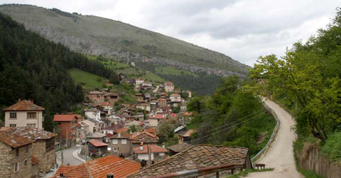 Забърдо е село в Южен централен регион на България и