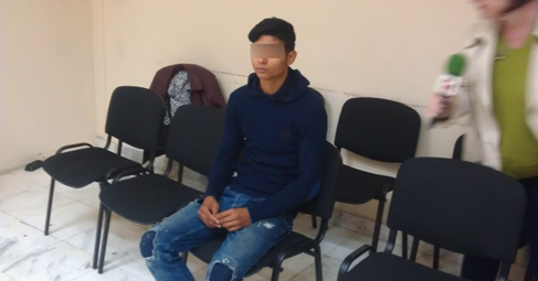 Ученикът, който удари учител с кол, се разкайва