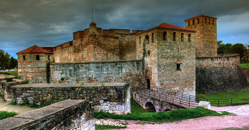  Крепостта Баба Вида е единственият изцяло запазен до наши дни