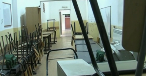 Недостигат класни стаи в училището в Рибново, деца учат в столовата