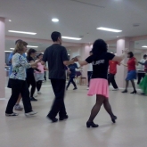 Школа за народни танци В.